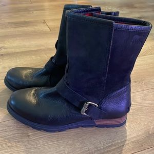 Sorel leather boots